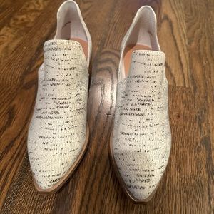 Chinese Laundry shoes